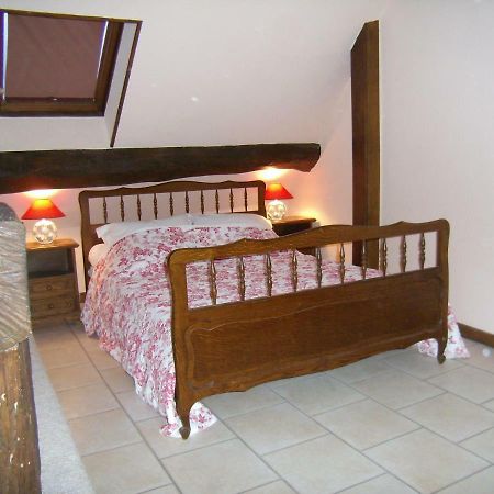 La Chaumiere De Laives Villa Bagian luar foto