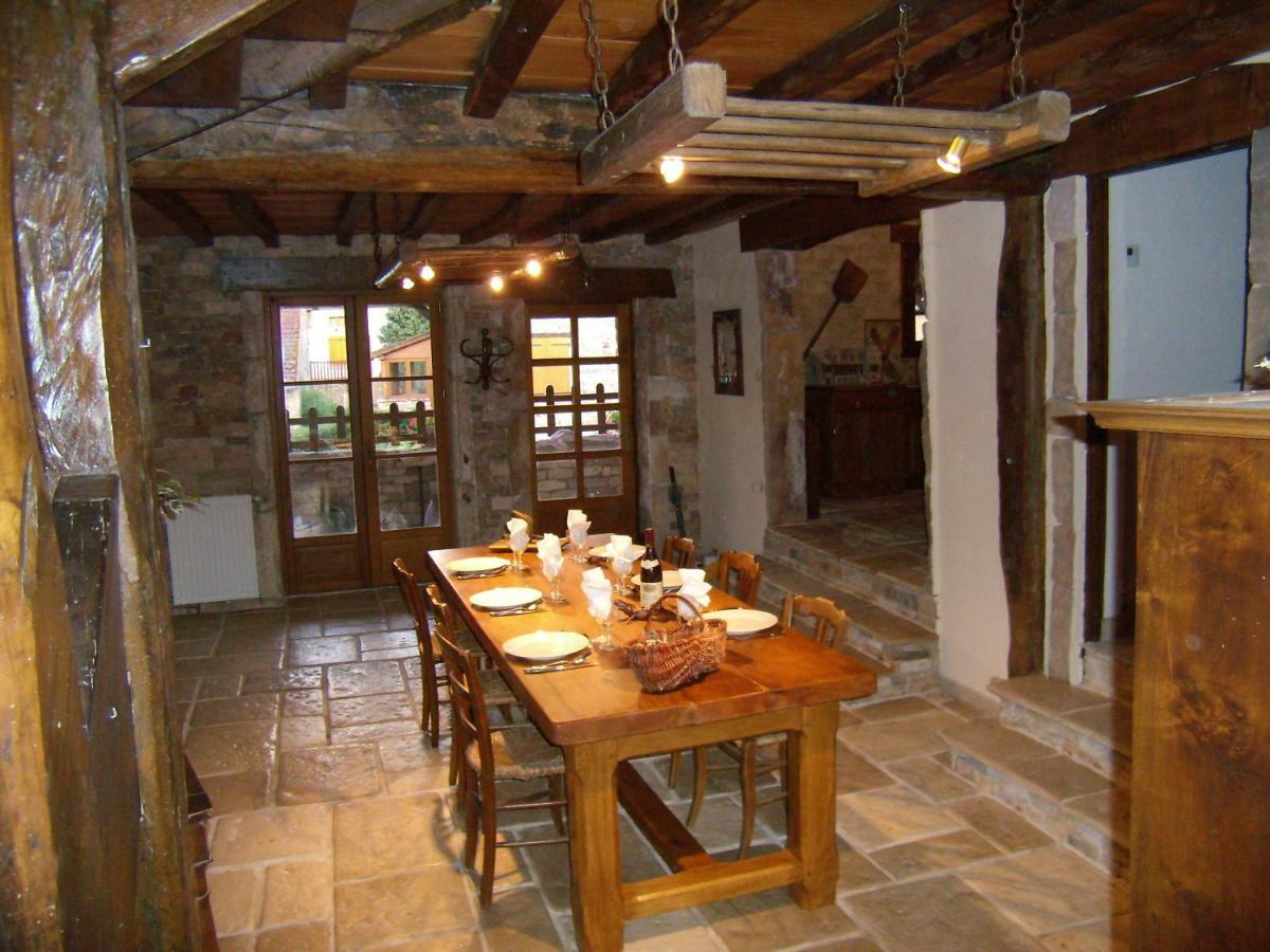 La Chaumiere De Laives Villa Bagian luar foto