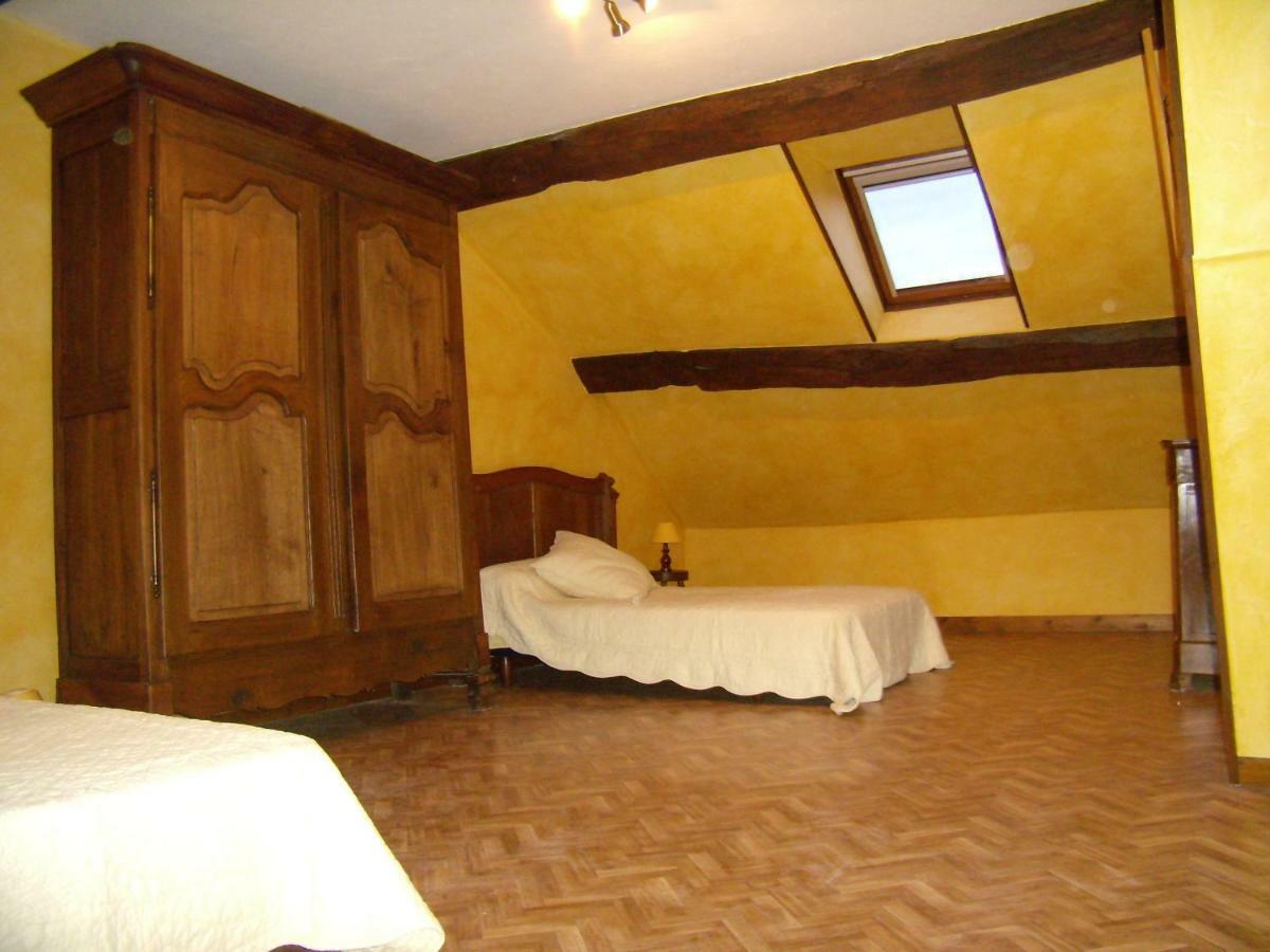 La Chaumiere De Laives Villa Bagian luar foto