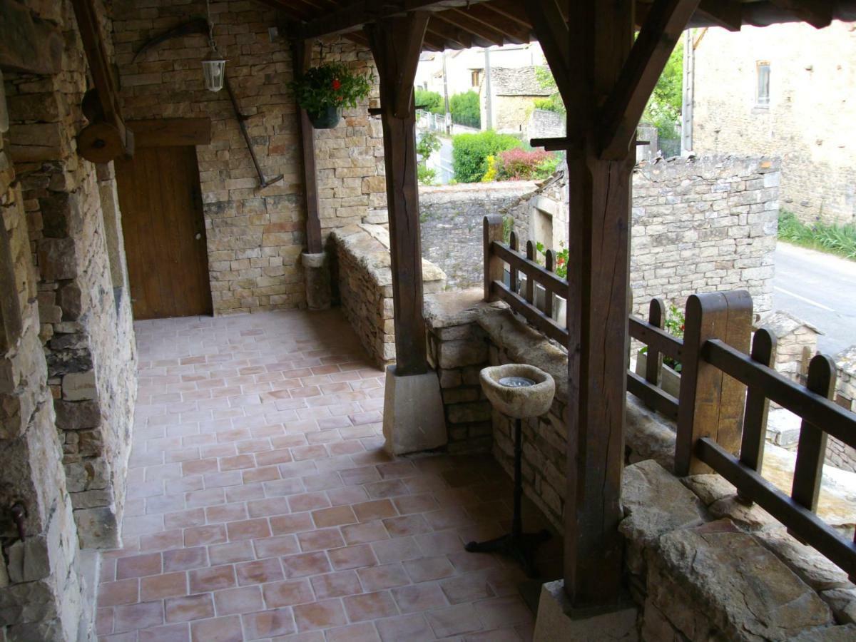 La Chaumiere De Laives Villa Bagian luar foto
