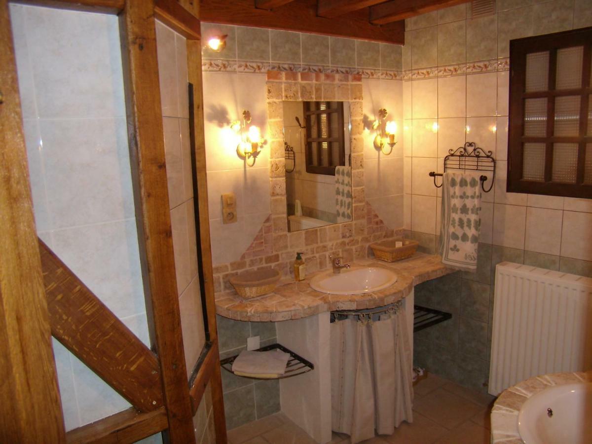 La Chaumiere De Laives Villa Bagian luar foto